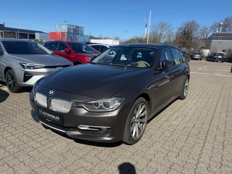 BMW 320d 2,0 Touring aut.