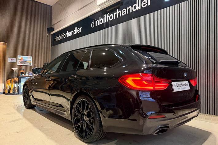 Sort BMW 540d fra 2017