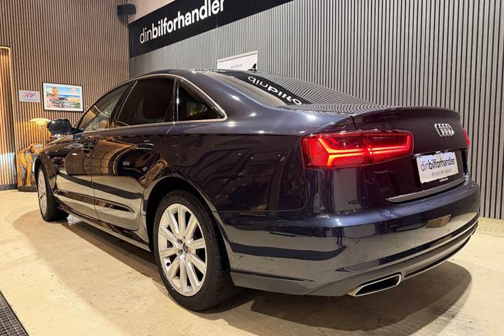 Grøn Audi A6 fra 2015