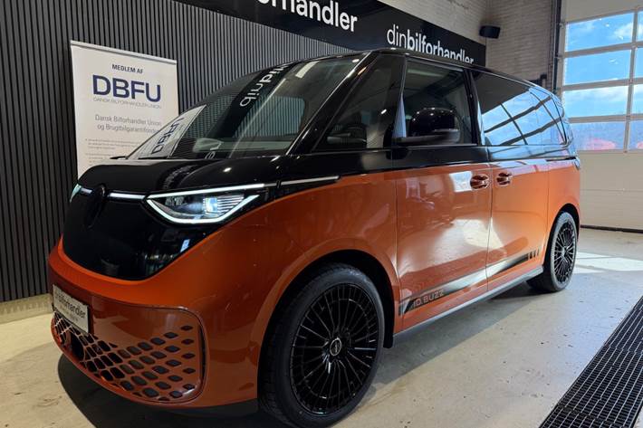 Orange VW ID.Buzz fra 2024