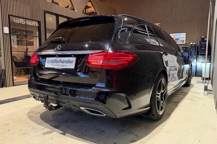 Sort Mercedes C220 d fra 2019