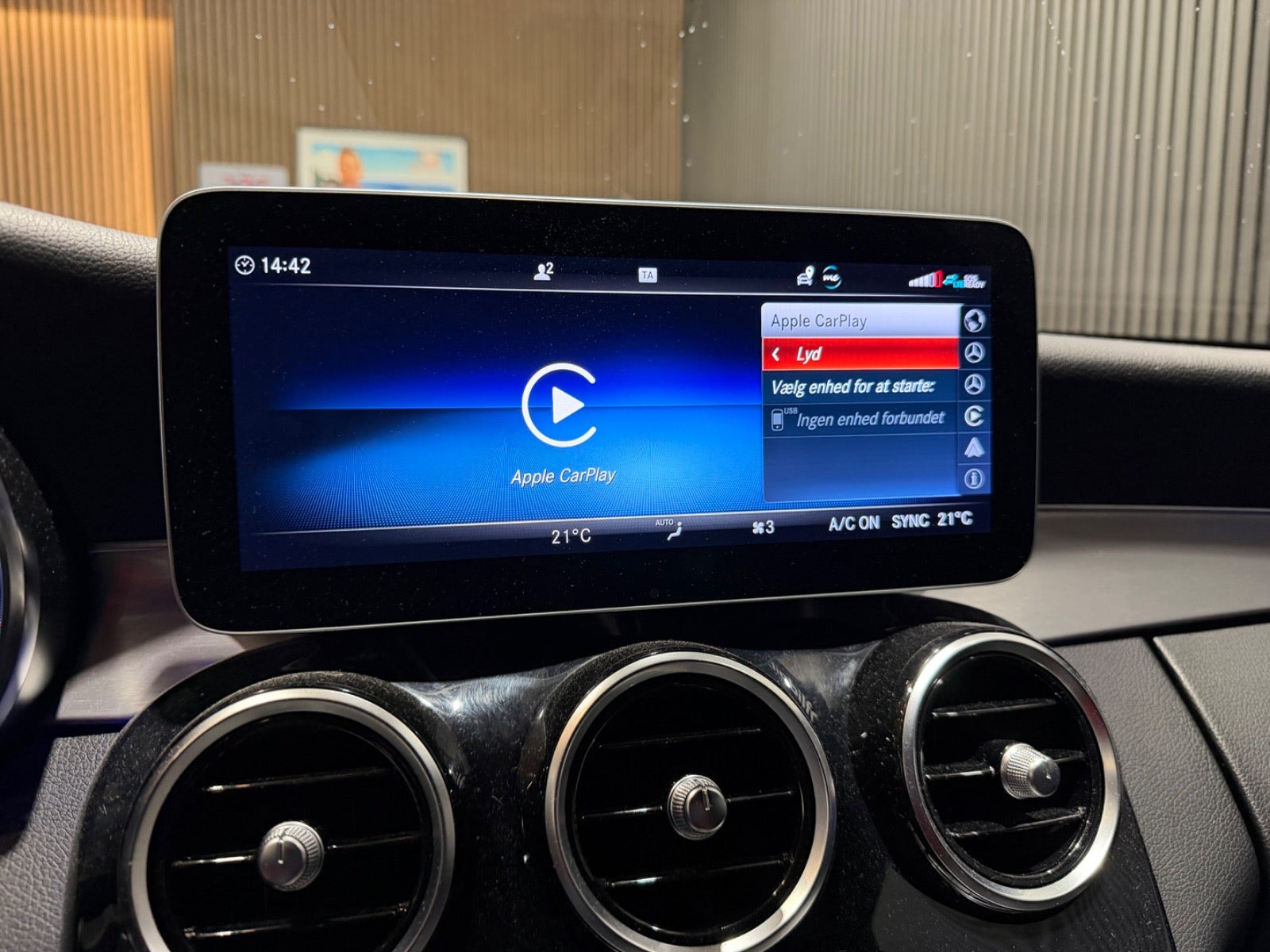 Sort Mercedes C220 d fra 2019