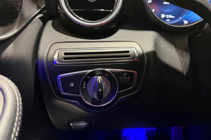 Sort Mercedes C220 d fra 2019