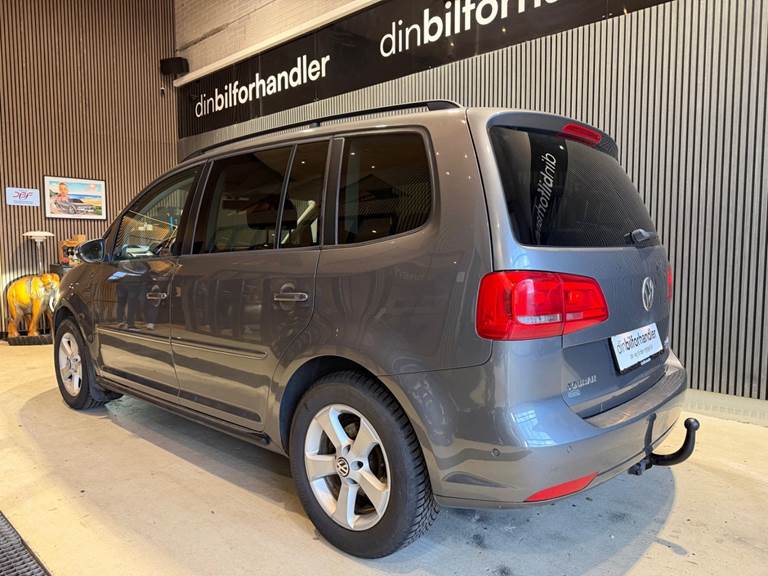 VW Touran 2,0 TDi 140 Comfortline BMT 7prs