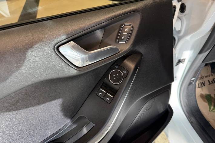 Hvid Ford Fiesta fra 2018