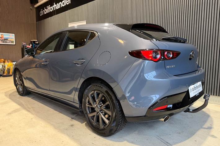 Sort Mazda 3 fra 2019