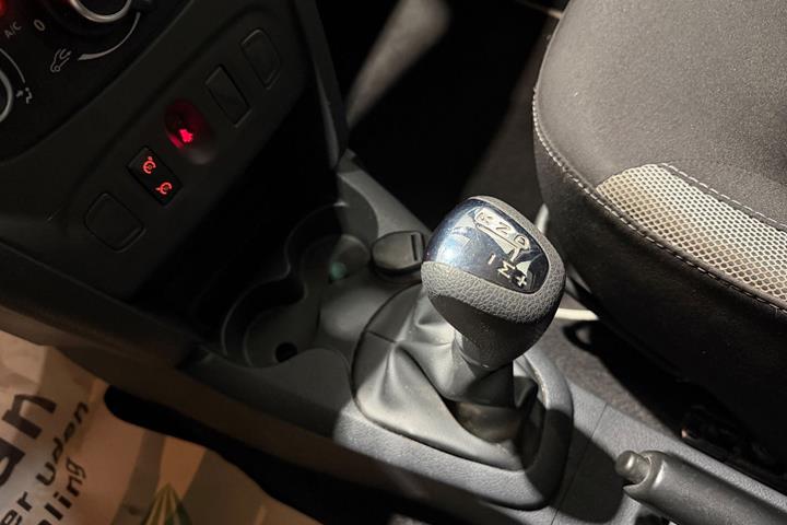 Grå Dacia Sandero Stepway fra 2017
