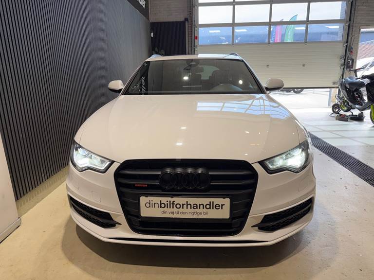 Audi A6 3,0 TDi 245 S-line Avant quattro S-tr.