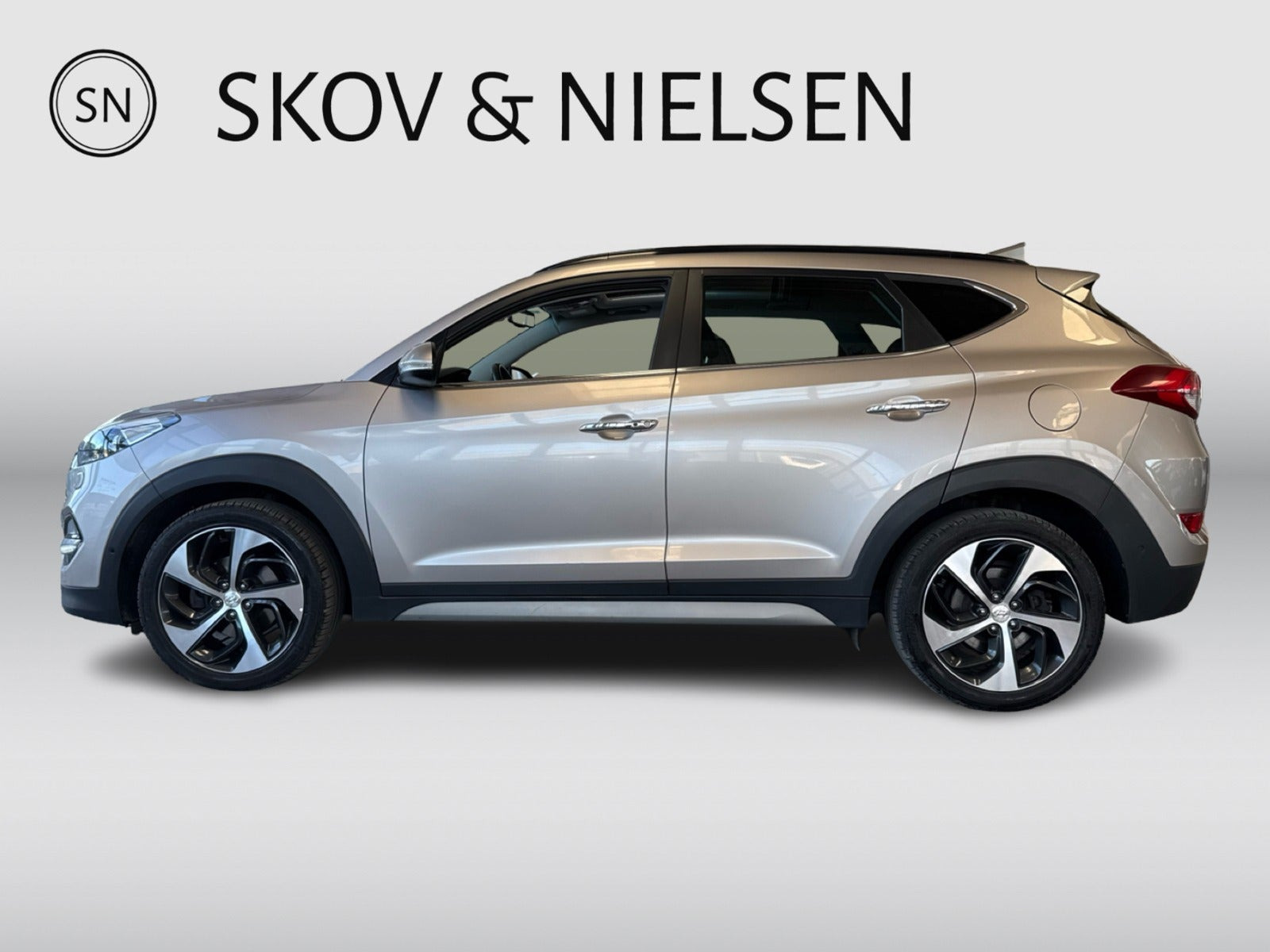 Beige Hyundai Tucson fra 2017