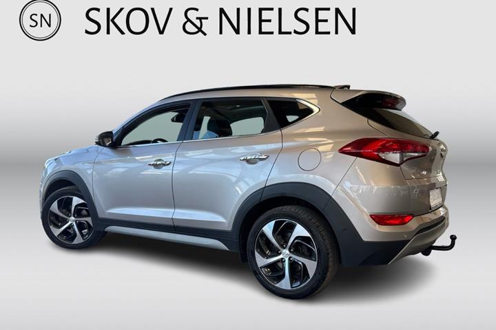 Beige Hyundai Tucson fra 2017