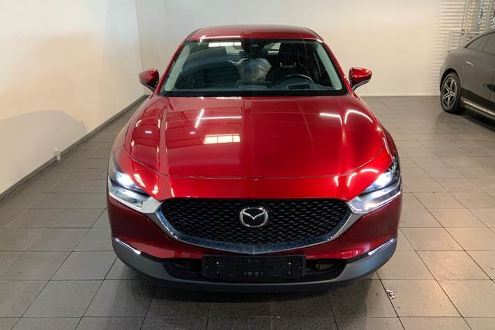 Rød Mazda CX-30 fra 2019