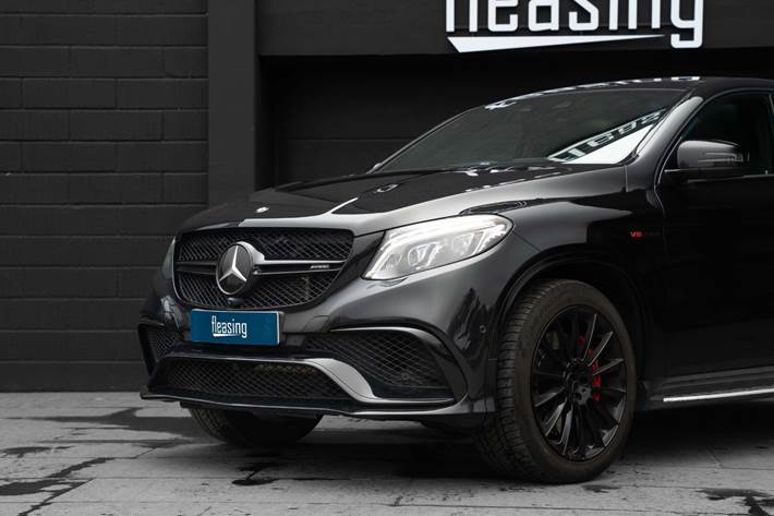 Sort Mercedes GLE63 fra 2016