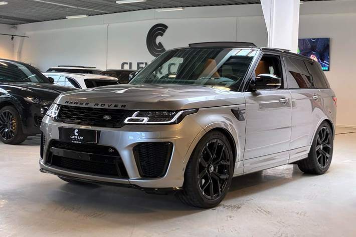Sølv Land Rover Range Rover sport fra 2019
