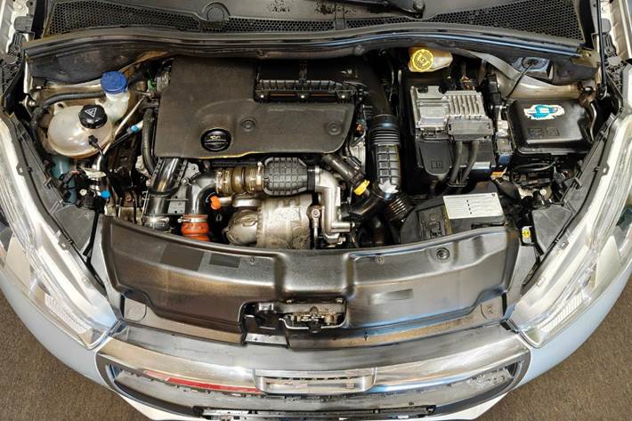 undefined Peugeot 208 fra 2016