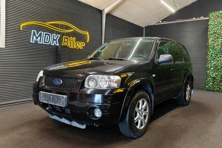 undefined Ford Maverick fra 2006 set udefra