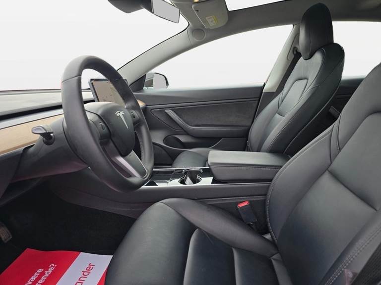 Tesla Model 3 Standard Range+ RWD