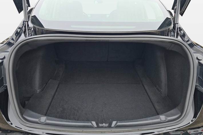 undefined Tesla Model 3 fra 2019