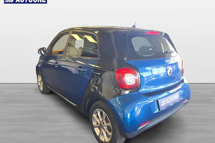 Blå Smart ForFour fra 2015