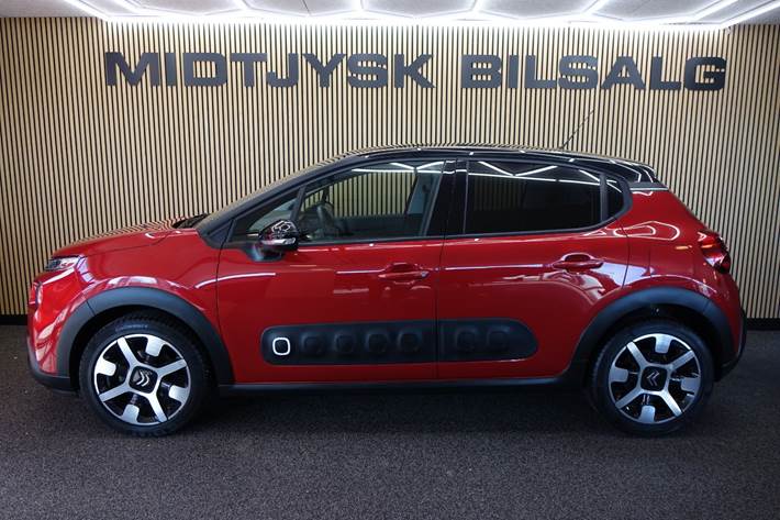 Rød Citroën C3 fra 2019