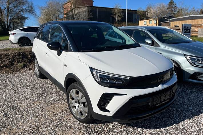 Hvid Opel Crossland fra 2023