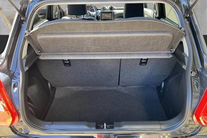 Sort Suzuki Swift fra 2020