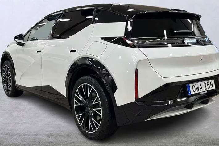 Hvid Zeekr X fra 2024