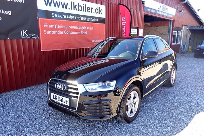 Sort Audi Q3 fra 2018 set udefra