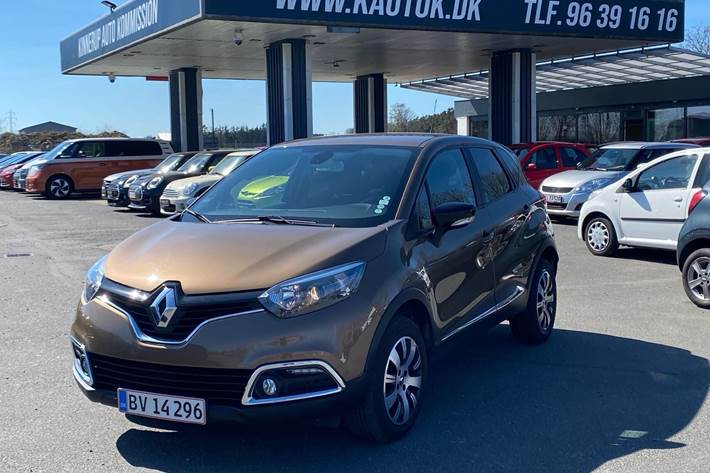 Bronze Renault Captur fra 2017