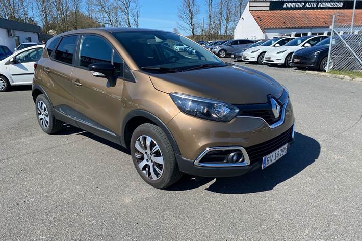 Bronze Renault Captur fra 2017