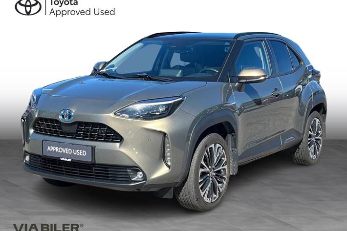 Bronze Toyota Yaris Cross fra 2023