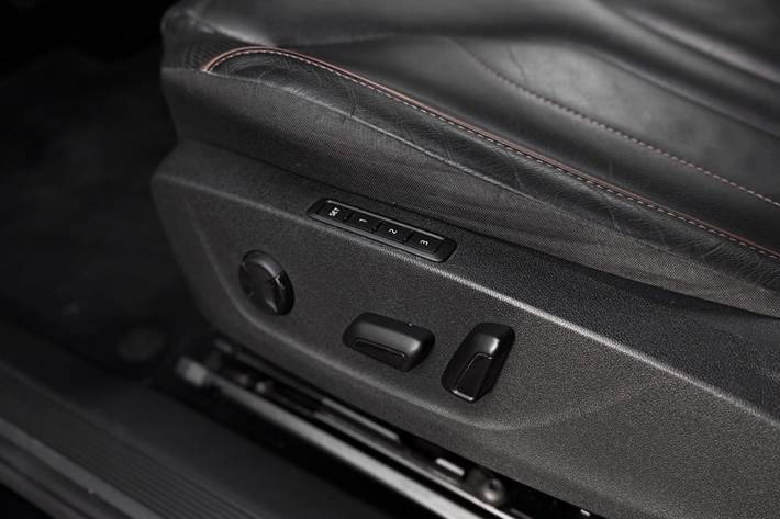 Sort Skoda Enyaq fra 2022