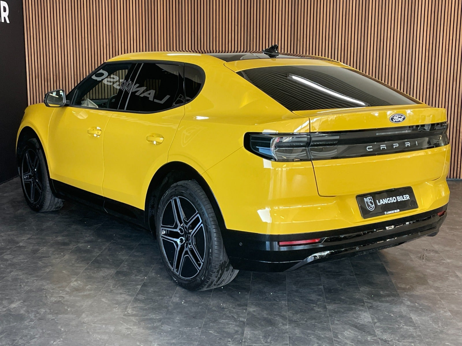 Gul Ford Capri fra 2025