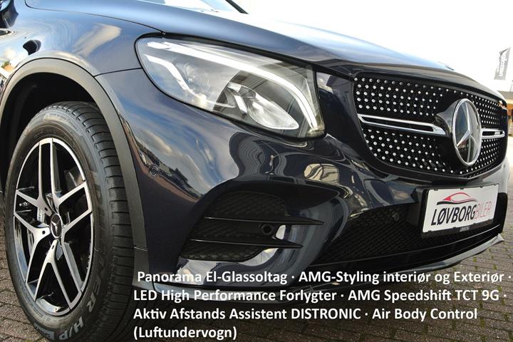 Blå Mercedes GLC43 fra 2018