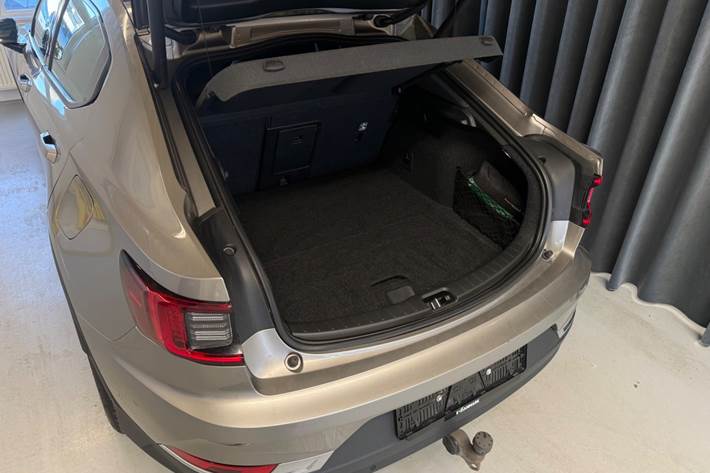 Orange Polestar 2 fra 2021