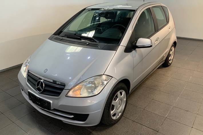 Sort Mercedes A160 fra 2009 set udefra