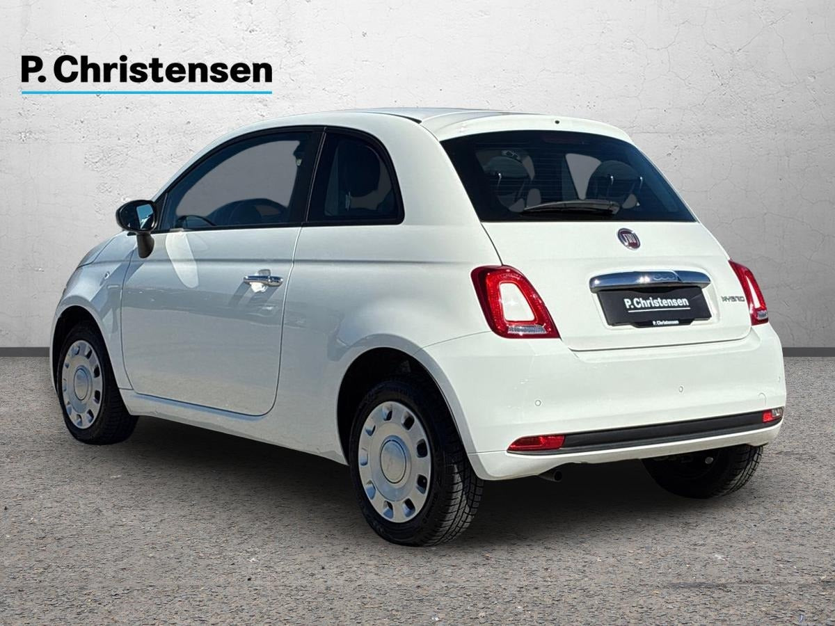 Hvid Fiat 500 fra 2024
