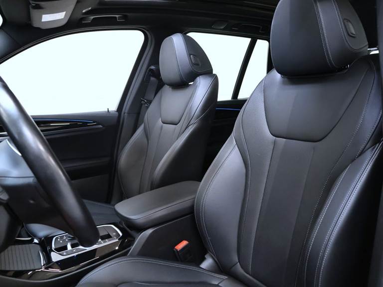 BMW iX3 Charged M-Sport