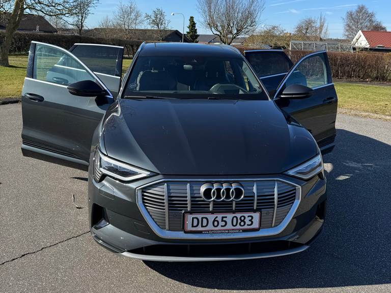 Audi e-tron 50 S-line quattro
