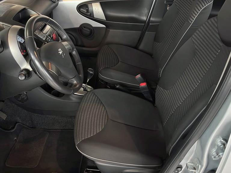 Peugeot 107 1,0 Active 2-tronic