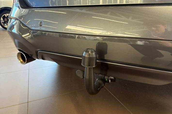 Grå BMW X1 fra 2020