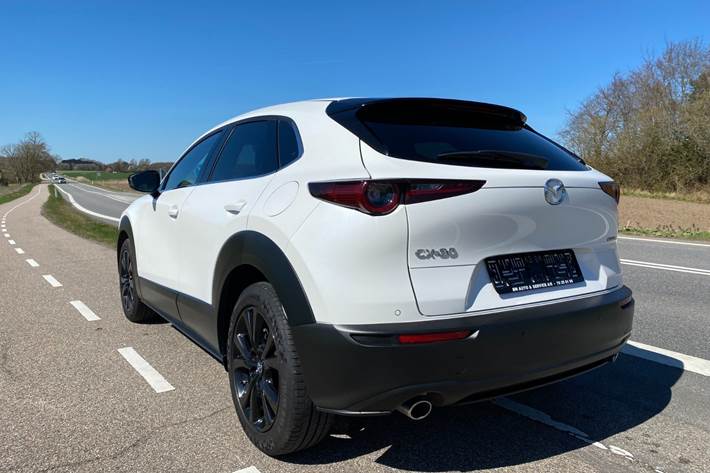 Hvid Mazda CX-30 fra 2023