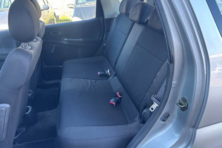 Sølv Suzuki Ignis fra 2006