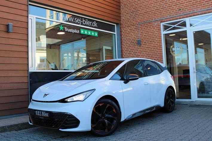 Hvid Cupra Born fra 2022