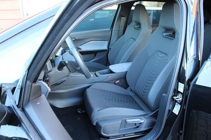 Sort Cupra Born fra 2025