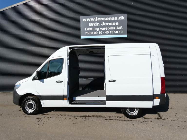 Mercedes Sprinter 317 2,0 CDi A2 Kassevogn PRO aut. RWD