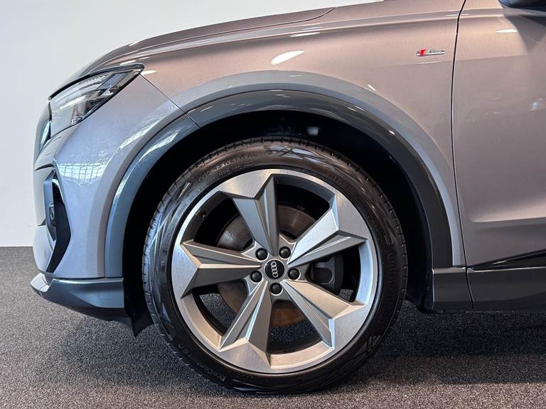 Audi Q4 e-tron 50 S-line Sportback quattro