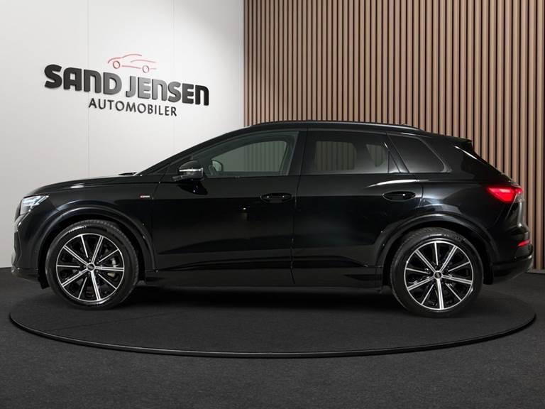 Audi Q4 e-tron 45 Ultra S-line Van