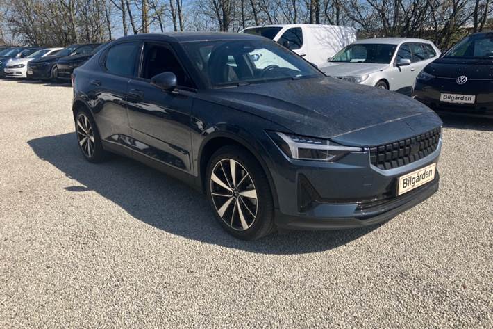 Blå Polestar 2 fra 2022