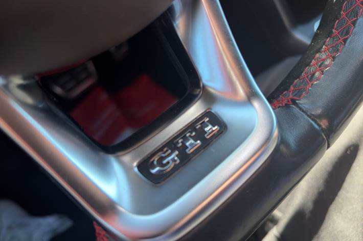 Sort VW Polo fra 2019