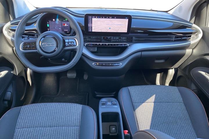 Sort Fiat 500e fra 2023
